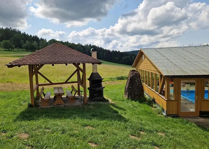 Weghof Mit 3* Bobrach